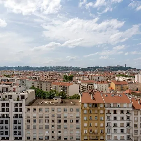 Апартаменты Incroyable Vue Fourviere - 6p Лион